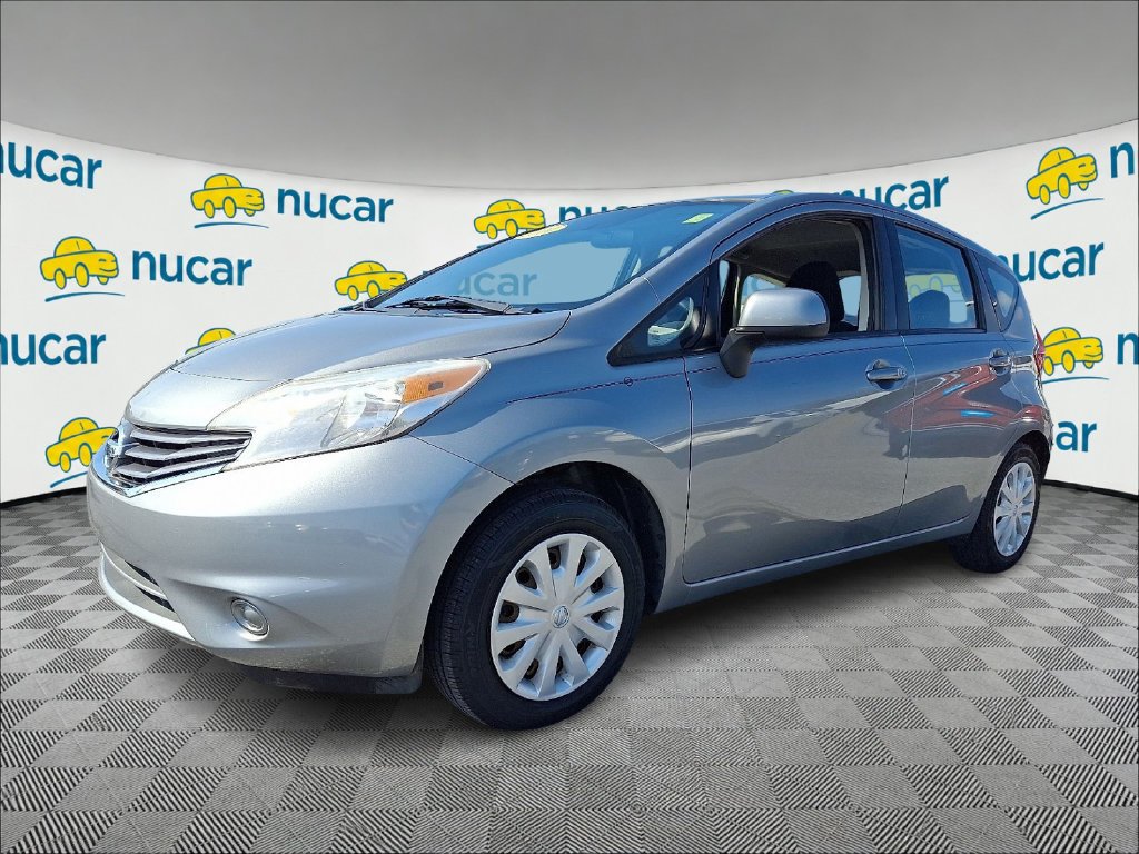 Used 2014 Gray Nissan SV image 3