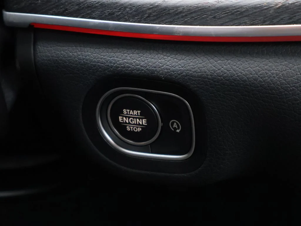 Used 2025 Black Mercedes-Benz GLE 350 image 30
