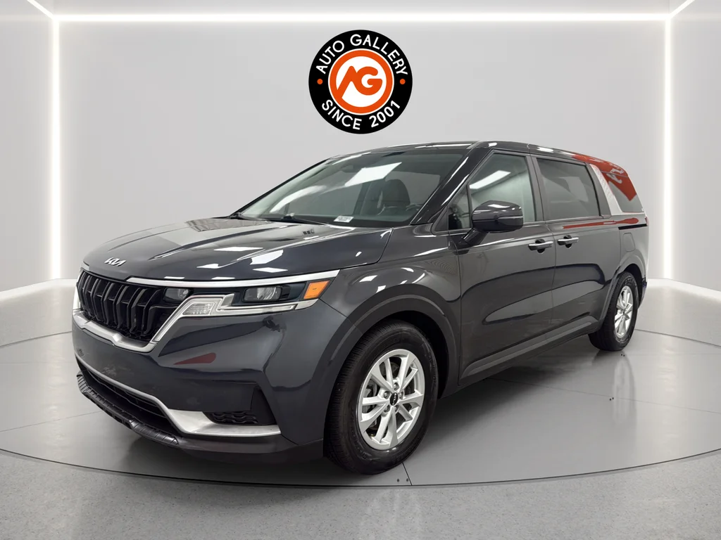 Used 2023 Gray Kia LX Seat Package image 3