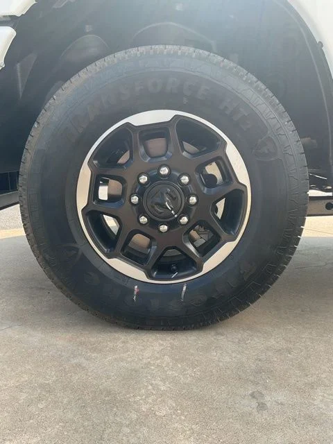 New 2026 Bright White Clear-Coat Exterior Paint RAM Laramie image 20