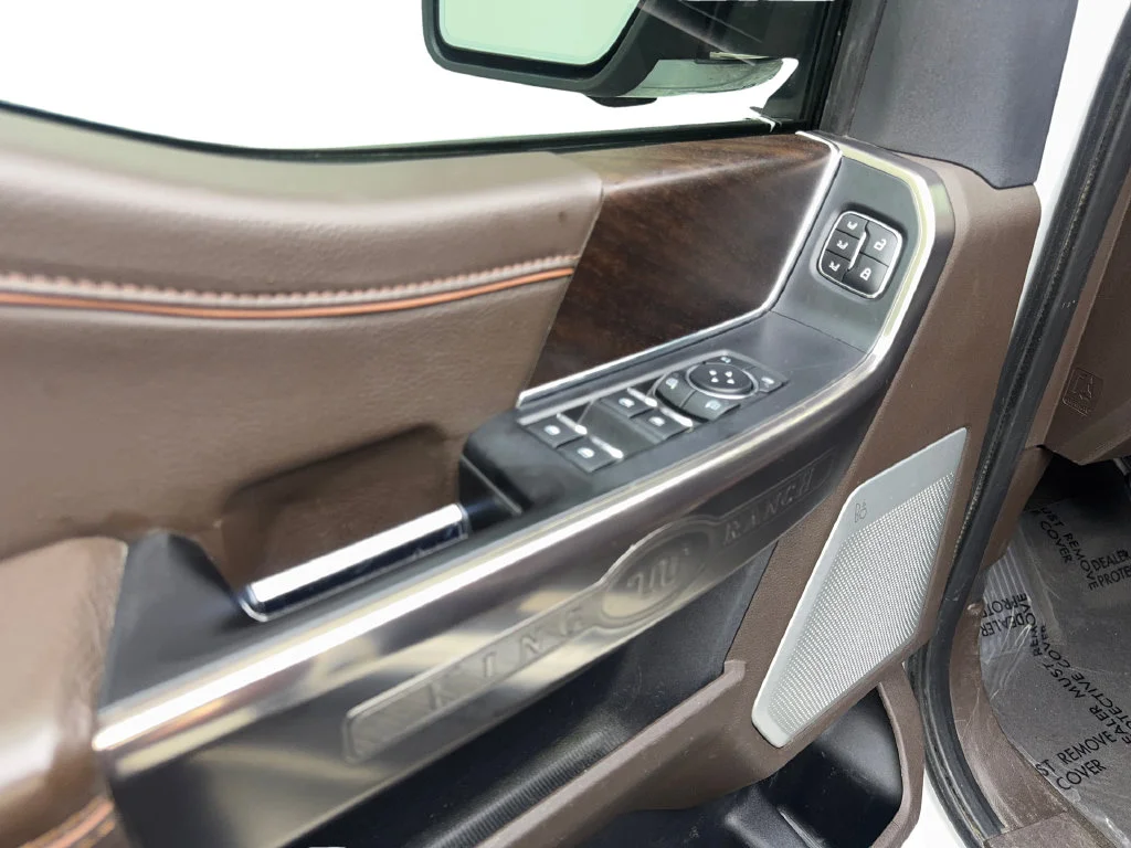 Used 2023  Ford King Ranch image 35