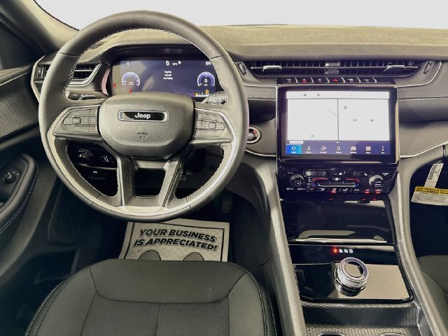 New 2027 High-Gloss Black Paint Jeep Laredo X image 22