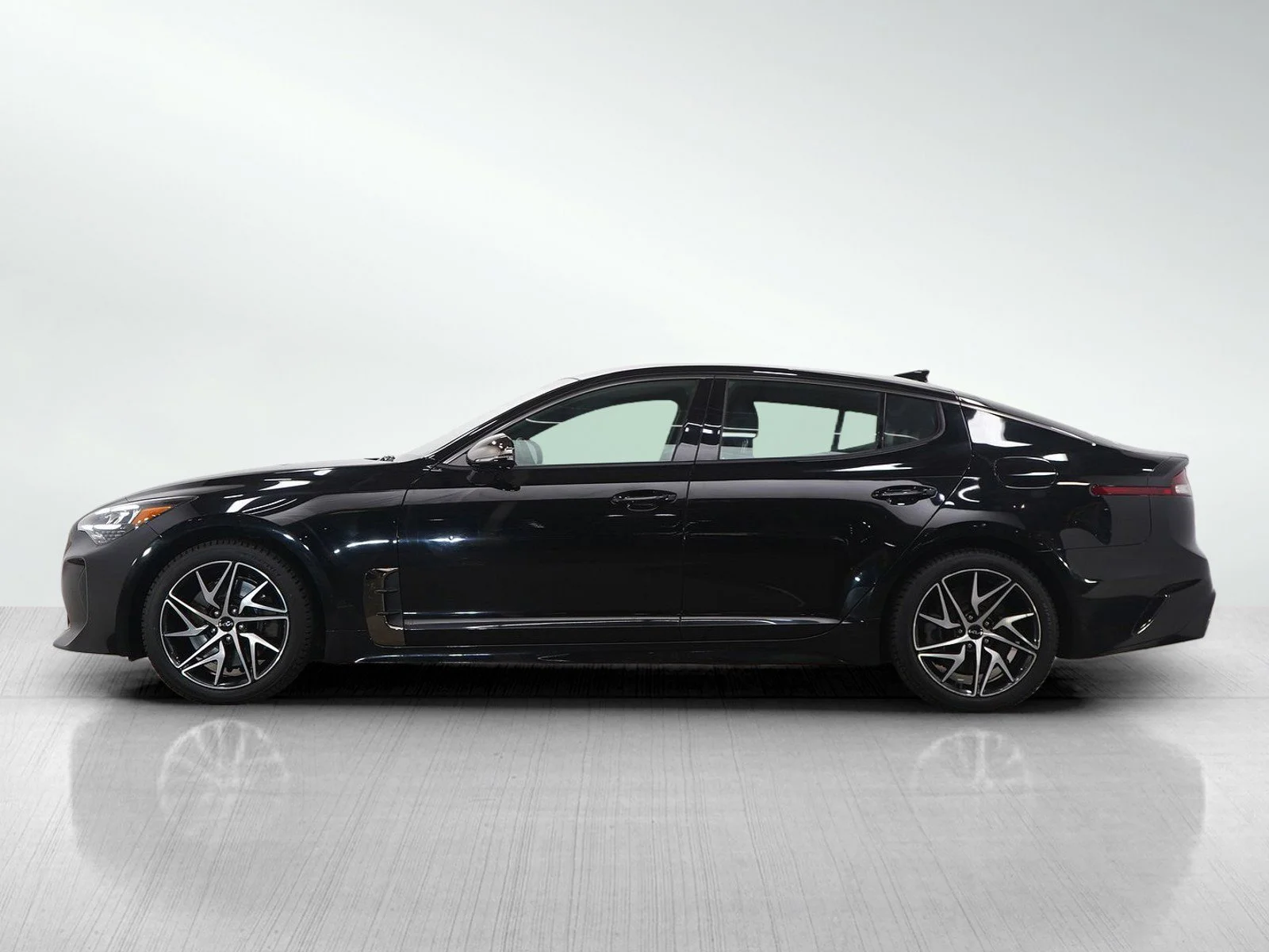 Used 2022 Kia Stinger GT-Line with VIN KNAE35LD8N6113804 for sale in Wayzata, Minnesota