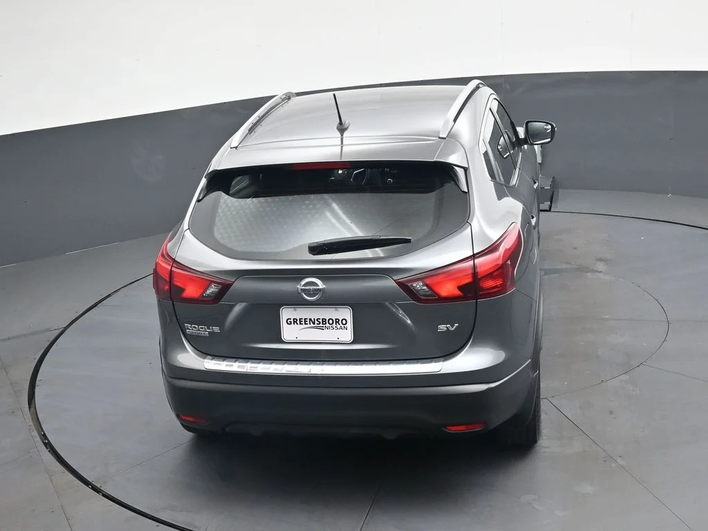 Used 2017 Gray Nissan SV image 33