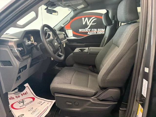 New 2026 Carbonized Gray Metallic Ford XLT image 26