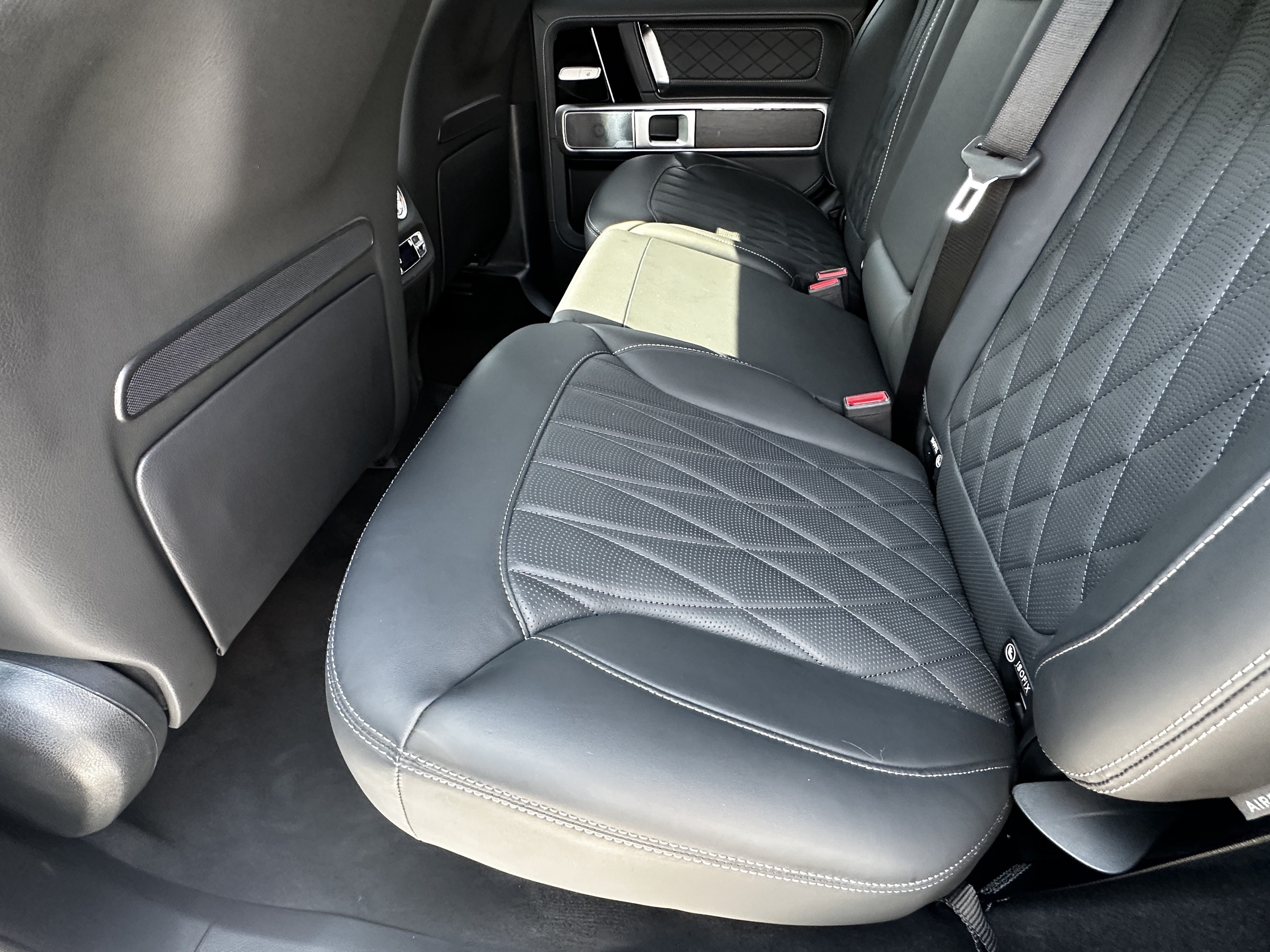 Certified Used 2025 Blue Mercedes-Benz G 550 image 24