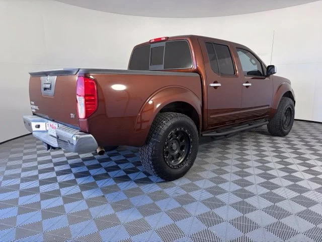 Used 2016 Brown Nissan SV image 16
