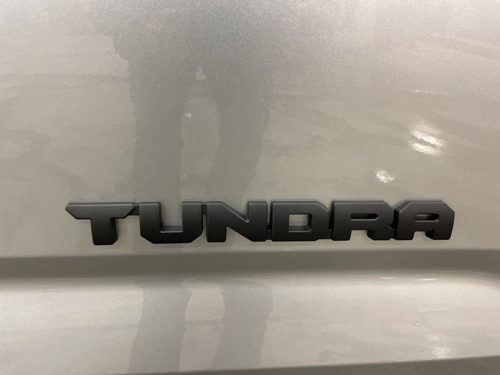 2026 Toyota Tundra SR5 - Photo 38