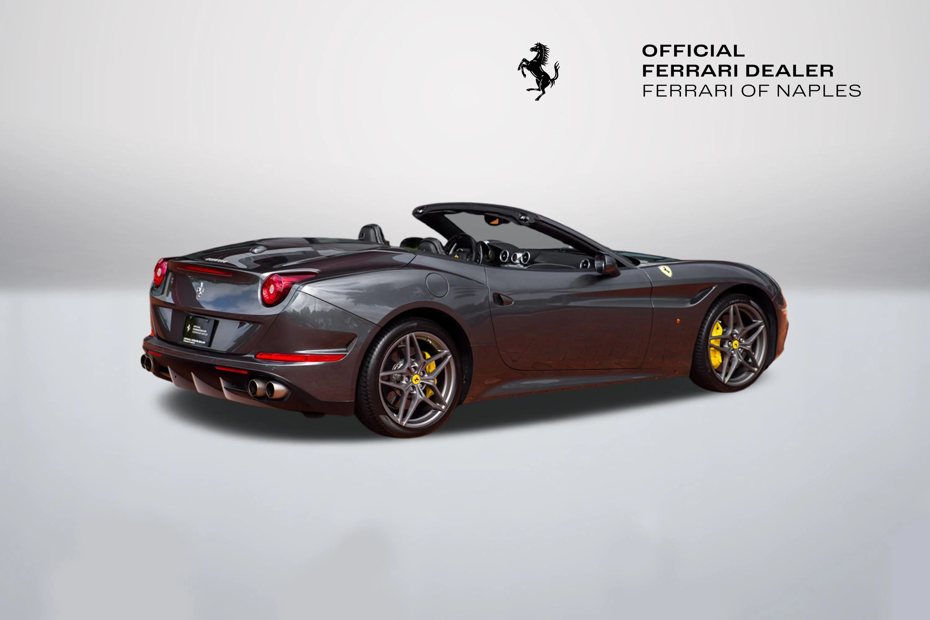 Used 2016 Grigio Silverstone Ferrari T image 7