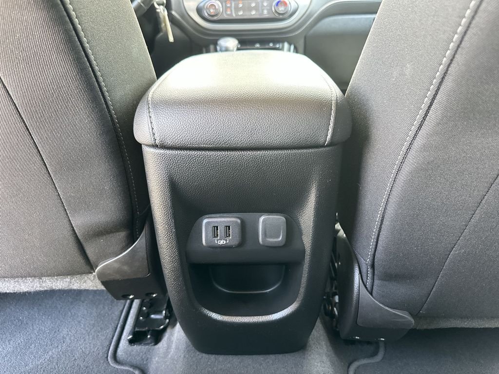 Photo 21