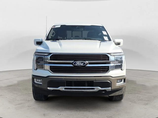 Used 2025 White Ford King Ranch image 2