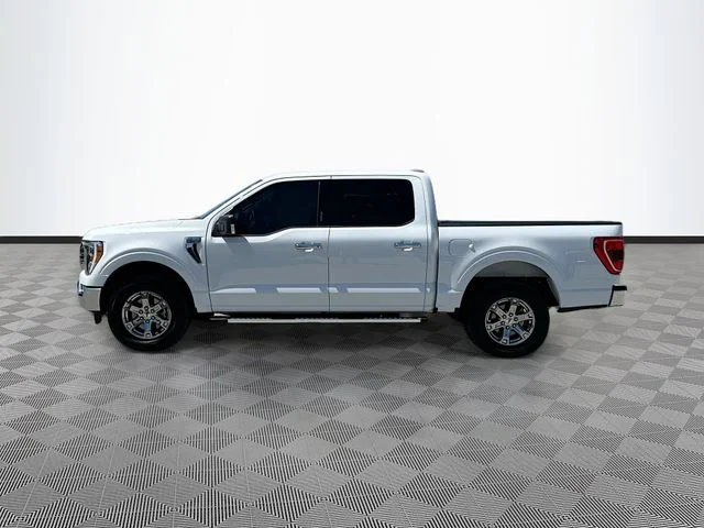 Used 2023 White Ford XLT image 8