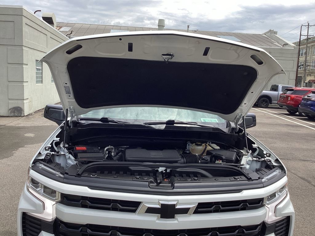 Used 2023 Summit White Chevrolet RST image 20