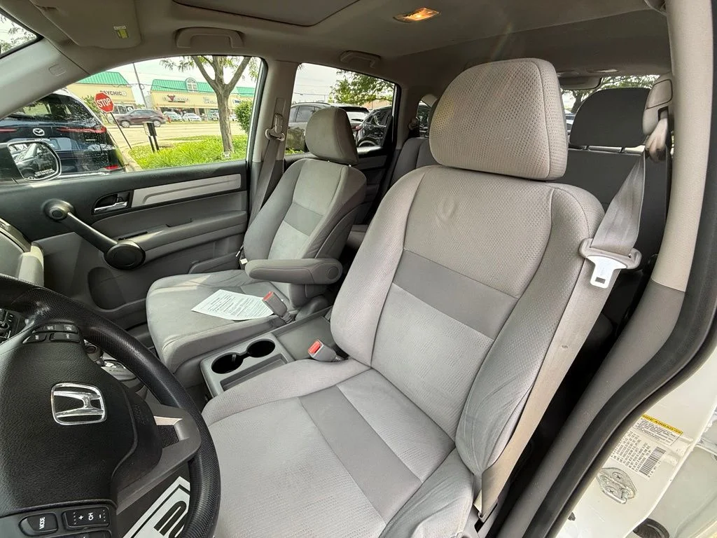 Used 2011  Honda EX image 20