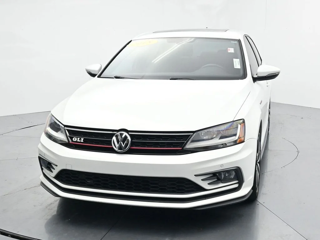 3VW4T7AJ7JM213192