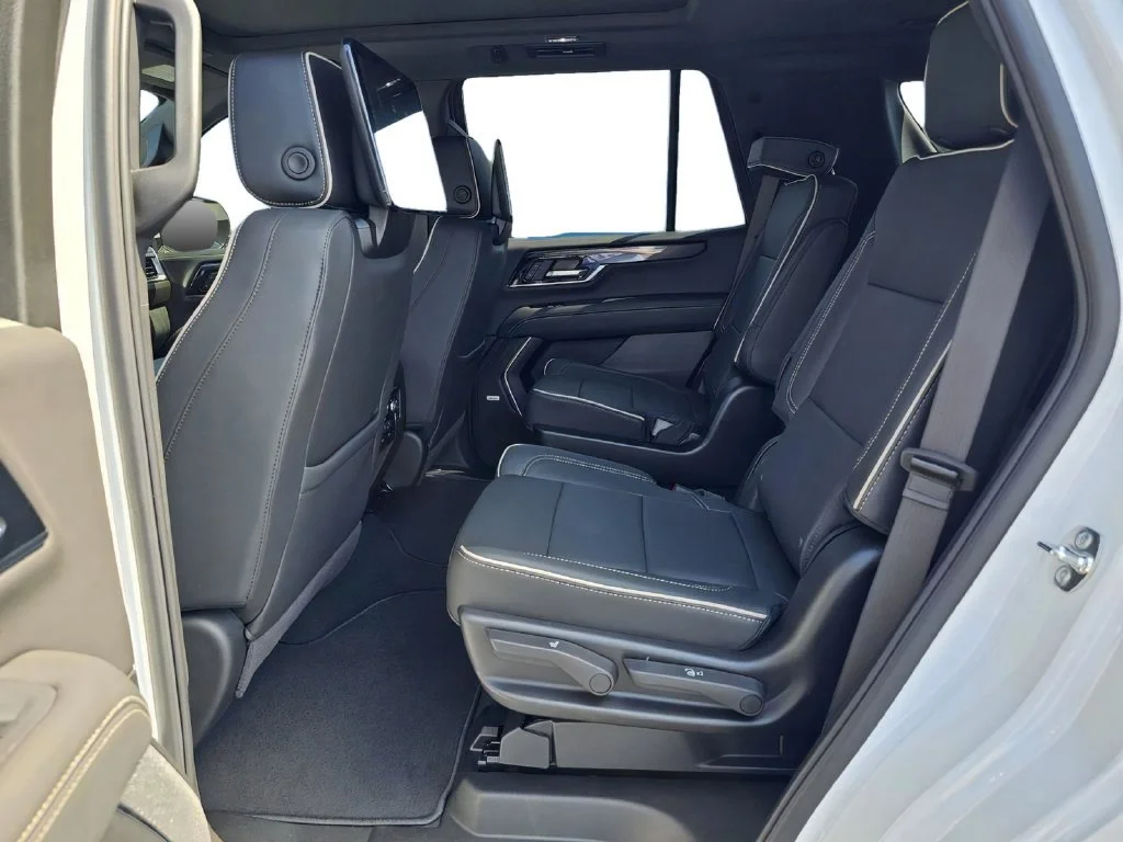 New 2026 Summit White GMC Elevation image 47