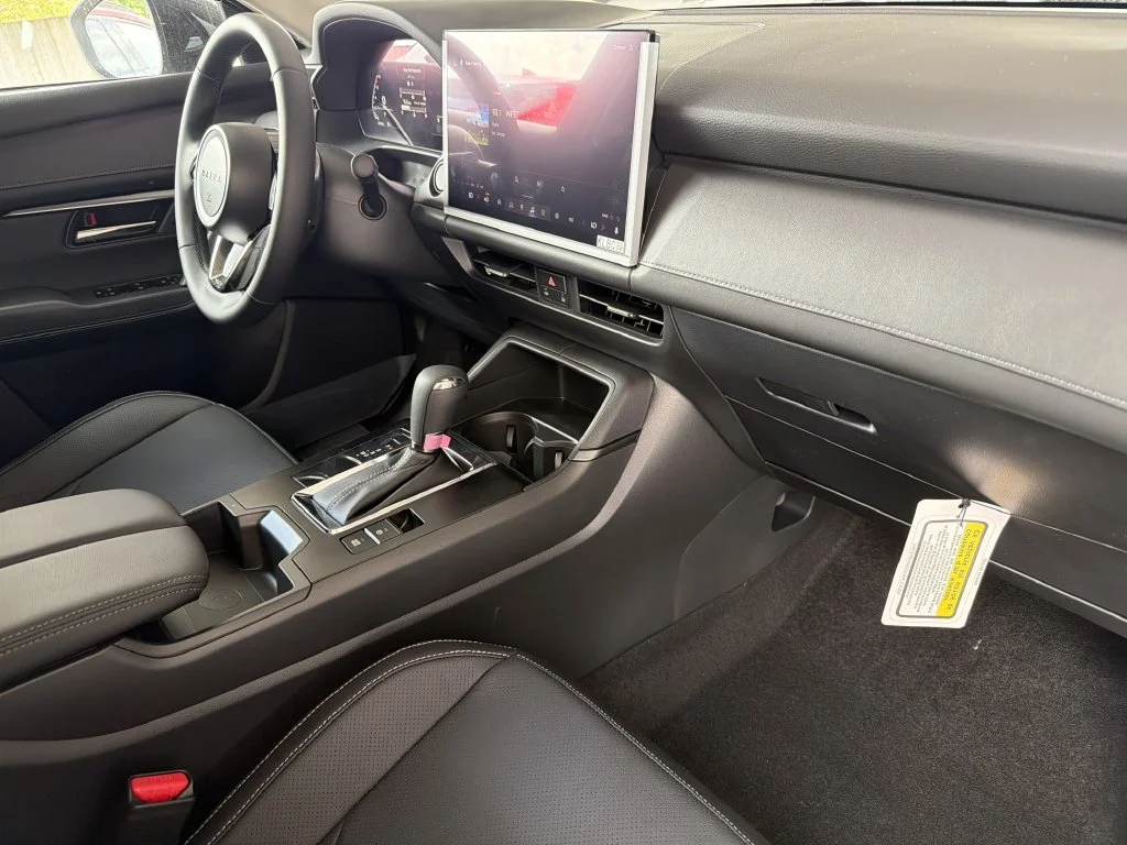 New 2026 Navy Blue Mica Mazda 2.5 S Premium AWD image 9