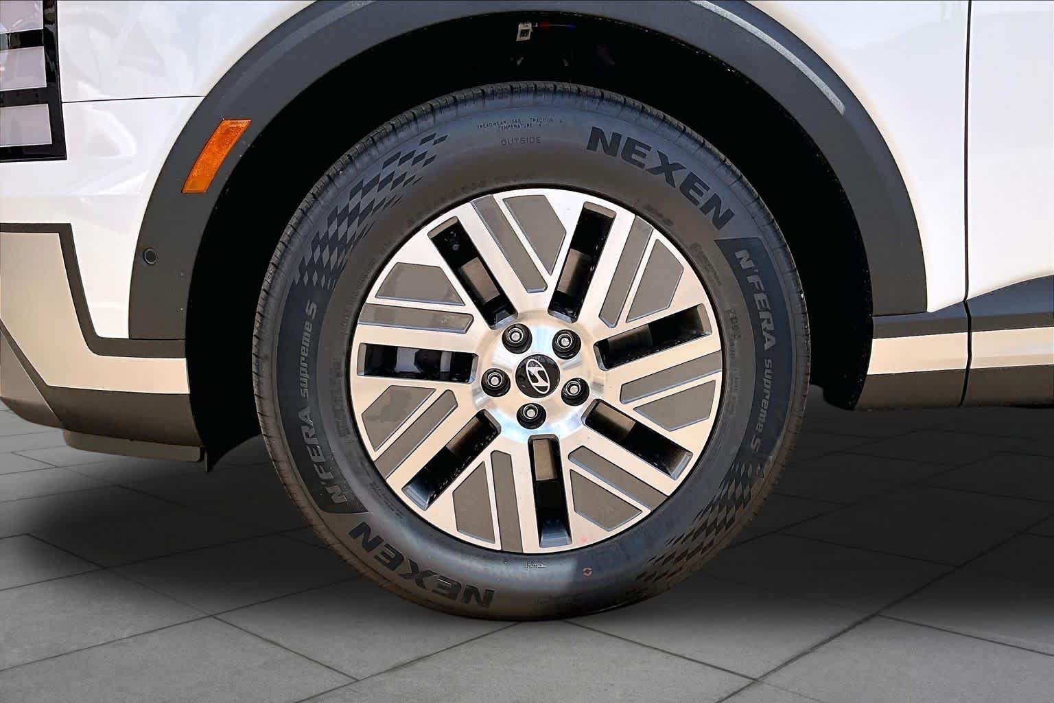 New 2026 Creamy White Pearl Hyundai SEL Premium 7P image 11