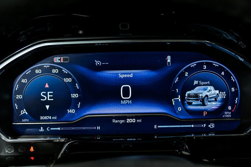 Used 2025 Black Chevrolet ZR2 image 21