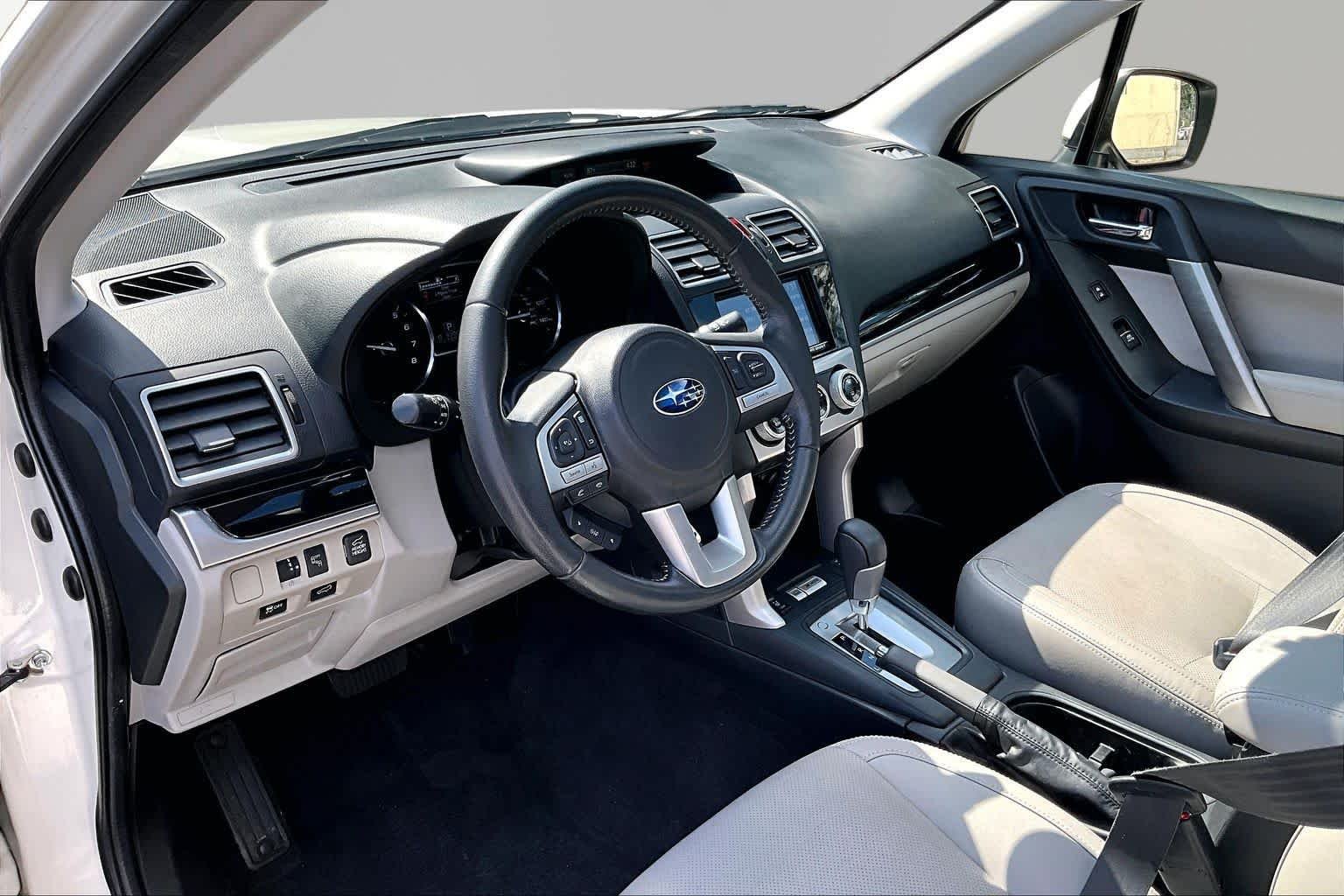 Used 2018 Crystal White Pearl Subaru Limited image 18