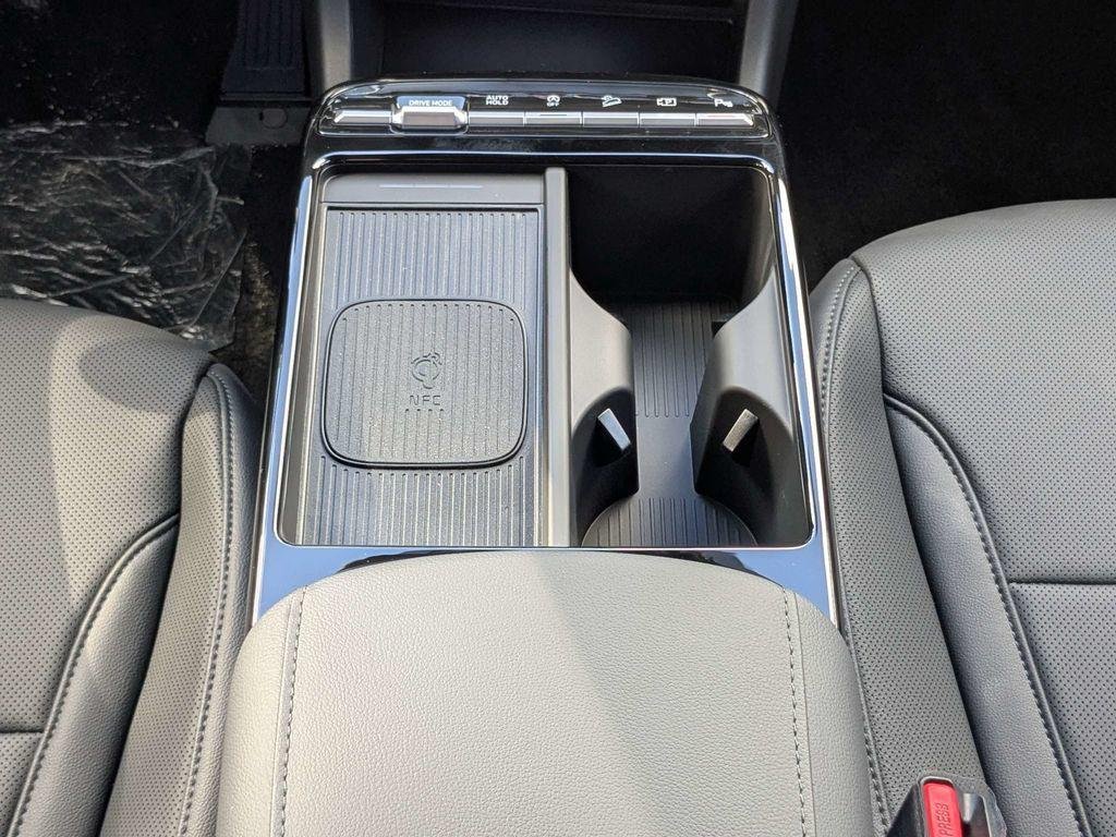 New 2026 Gray Hyundai Limited FWD image 19
