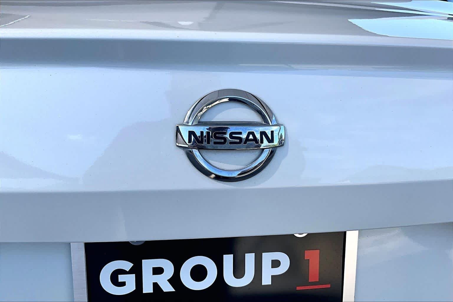 Certified Used 2022 Pearl White Tricoat Nissan 2.5 SR image 30