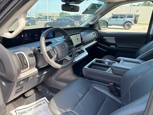 Used 2025 Gray Ford Active image 8
