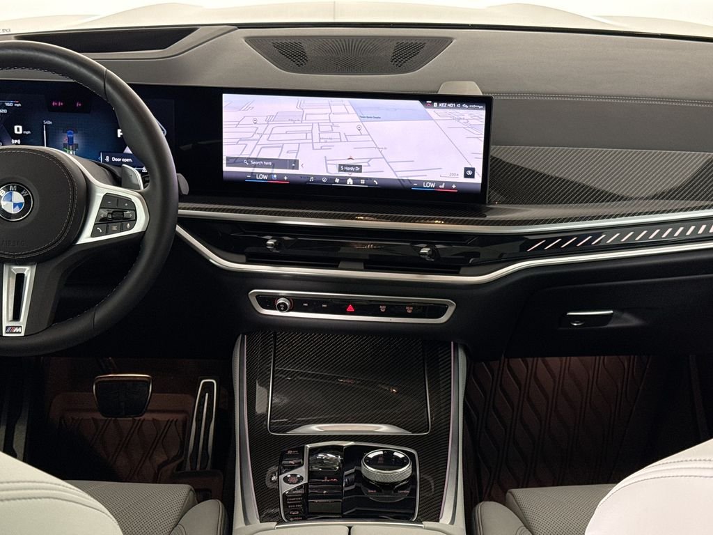 Used 2025 Blue Metallic BMW M60i image 14
