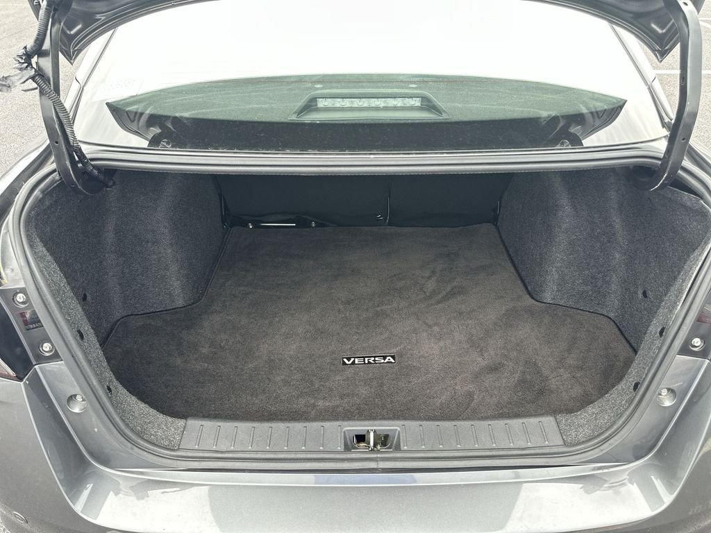 Used 2023 Gray Nissan 1.6 SV image 28