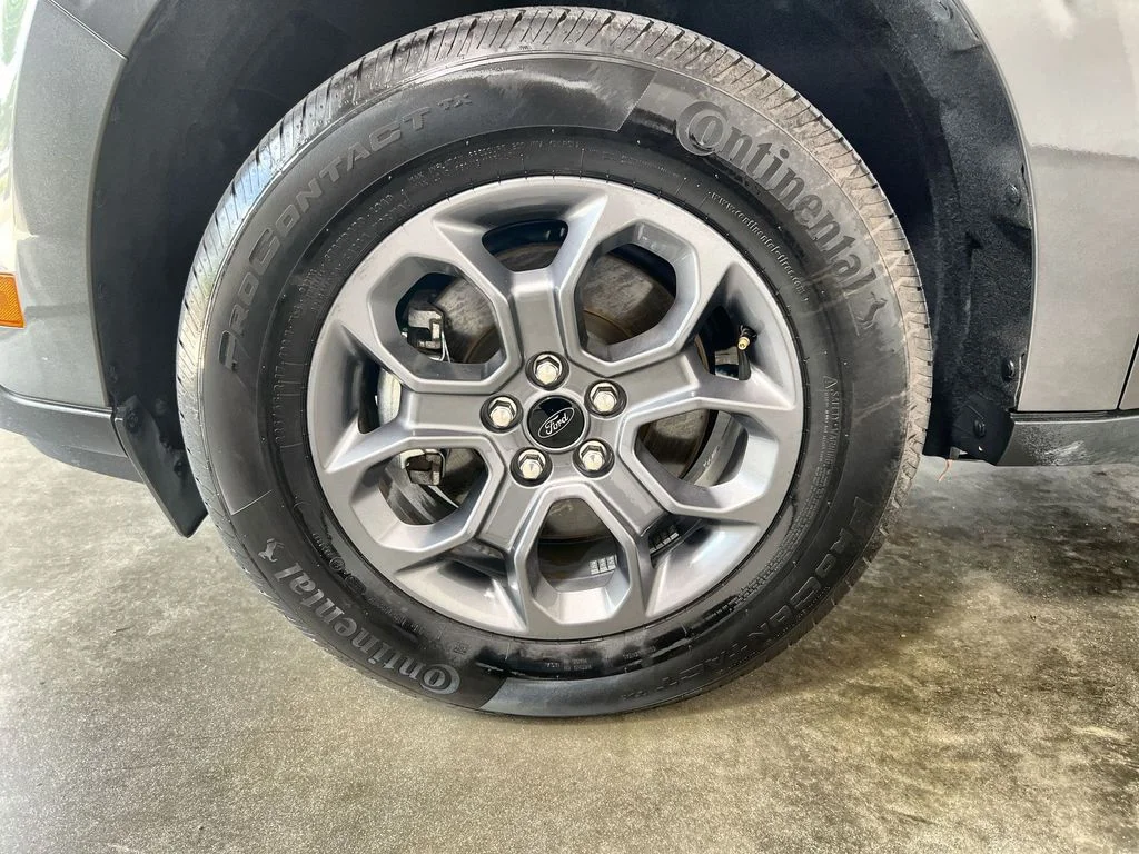 Used 2026 Gray Ford XLT image 18