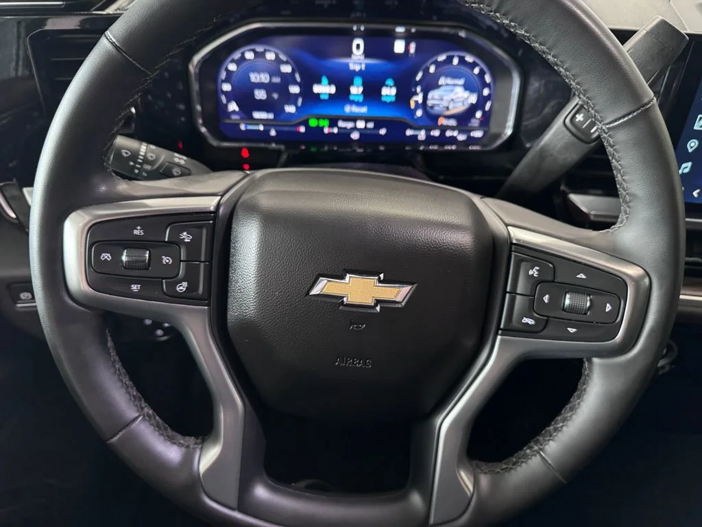 2023 Chevrolet Silverado 1500 LT - Photo 14