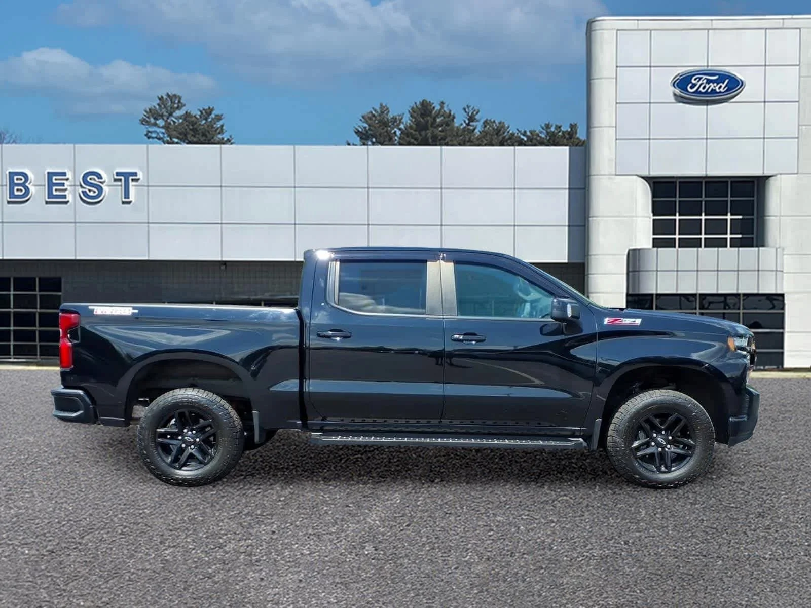 Used 2022 Black Chevrolet LT Trail Boss image 8