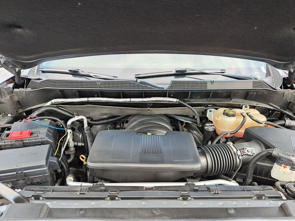 Used 2020 Gray Chevrolet RST image 9