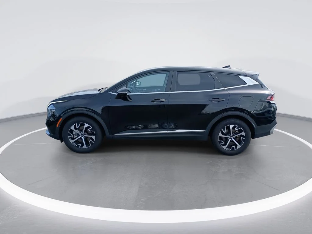 Used 2025 Black Kia EX image 5