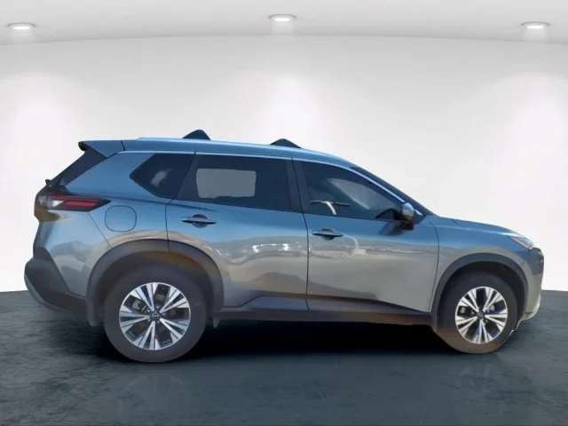Used 2023 Gray Nissan SV image 13