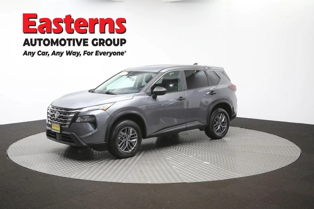 Used 2024 Gray Nissan S image 57