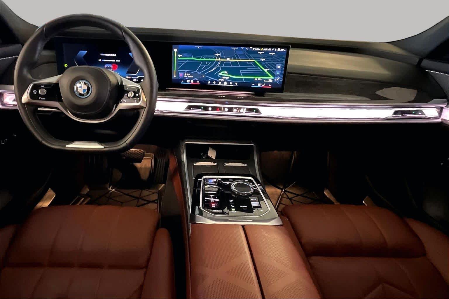 Used 2024 Black Sapphire Metallic BMW xDrive60 image 14