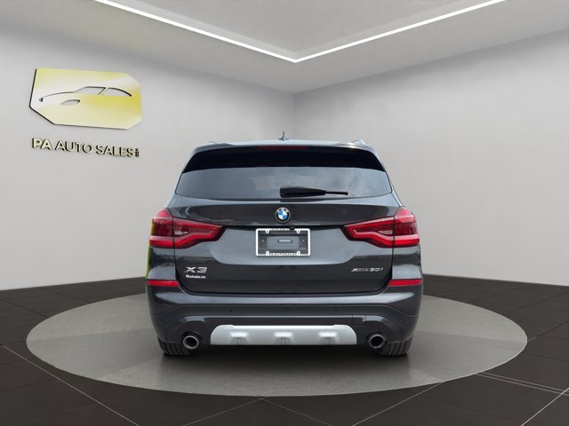 Used 2021 Dark Graphite Metallic BMW xDrive30i image 6