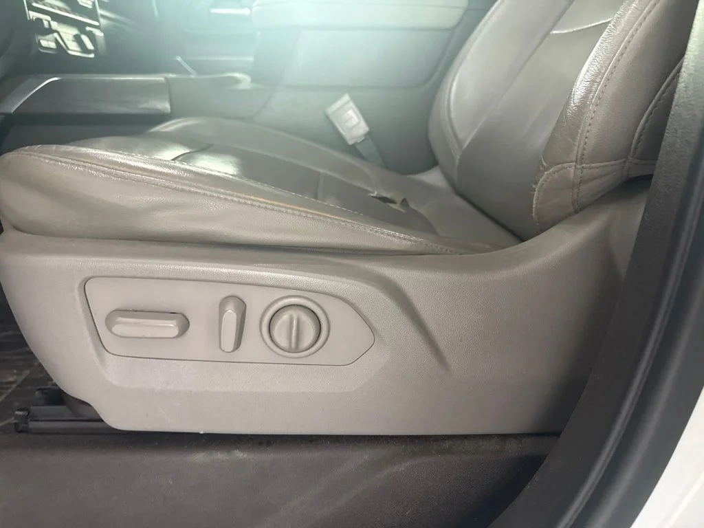 Used 2020 White Chevrolet LTZ image 11