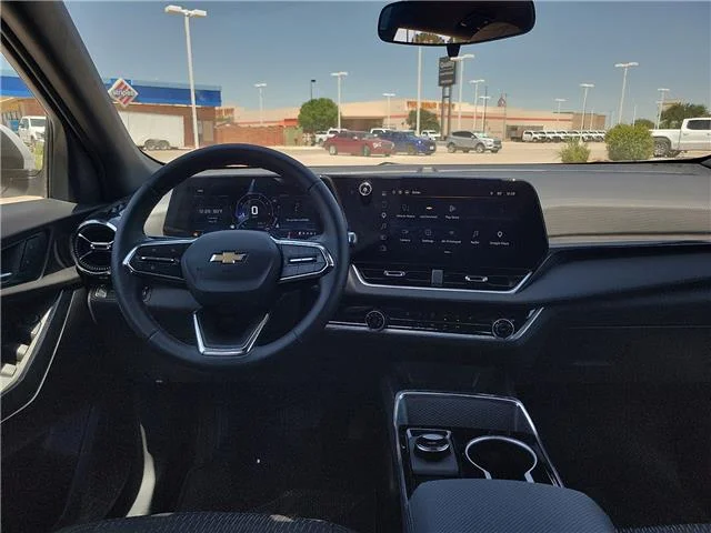 Used 2026 Summit White Chevrolet LT All-Wheel Drive image 11
