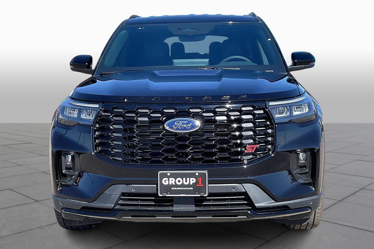 New 2026 Agate Black Metallic Ford ST image 3