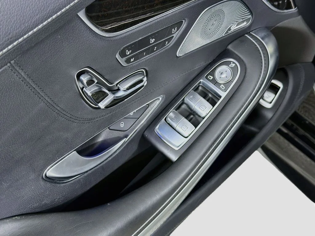 Used 2017 Black Mercedes-Benz S 550 image 18