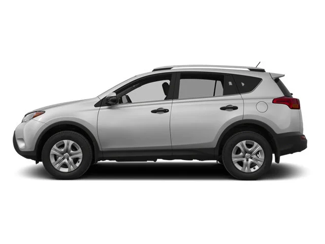 Used 2014 BARCELONA RED MET Toyota LE image 3