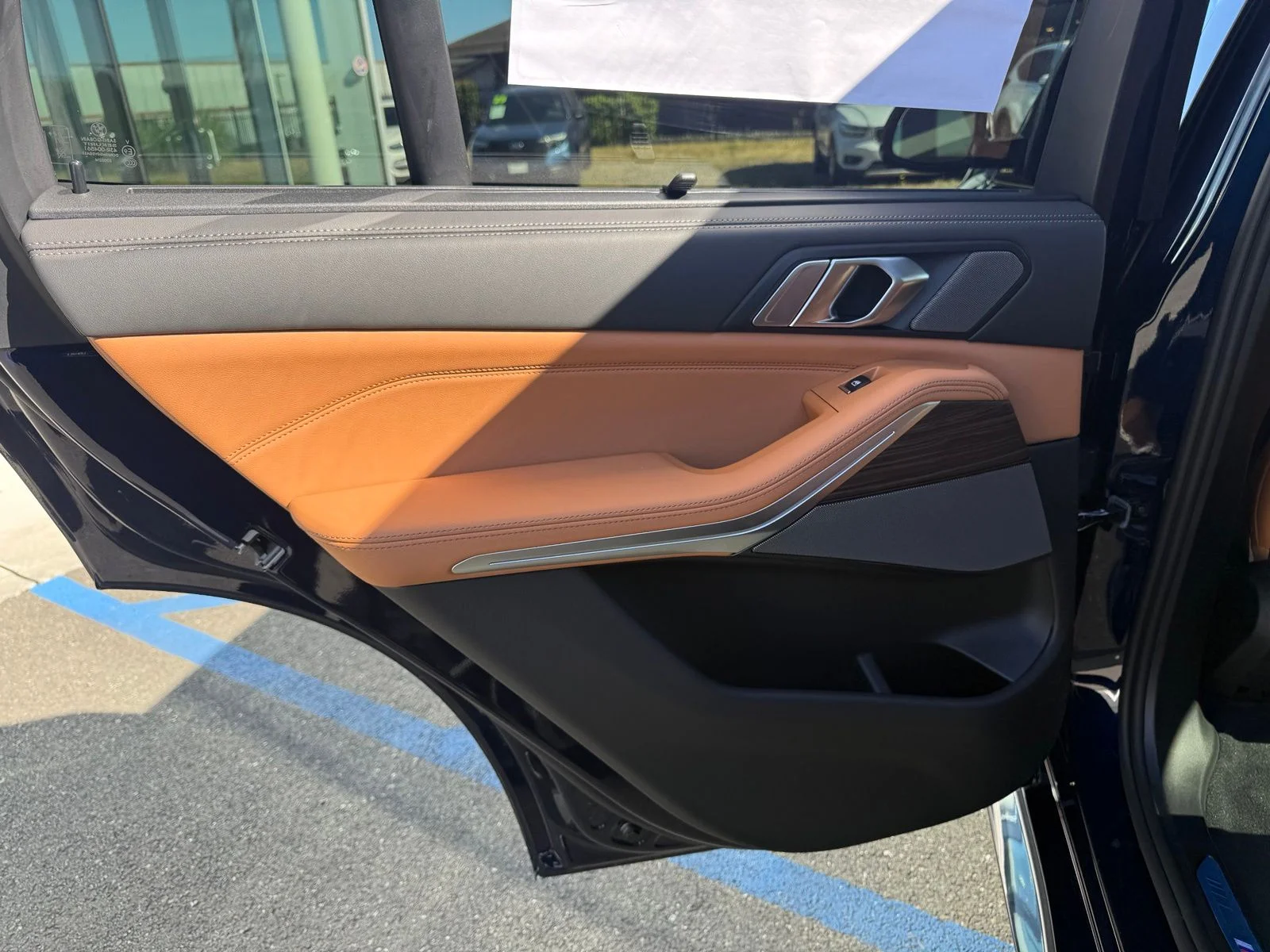 New 2026 Tanzanite Blue II Metallic BMW xDrive40i image 28