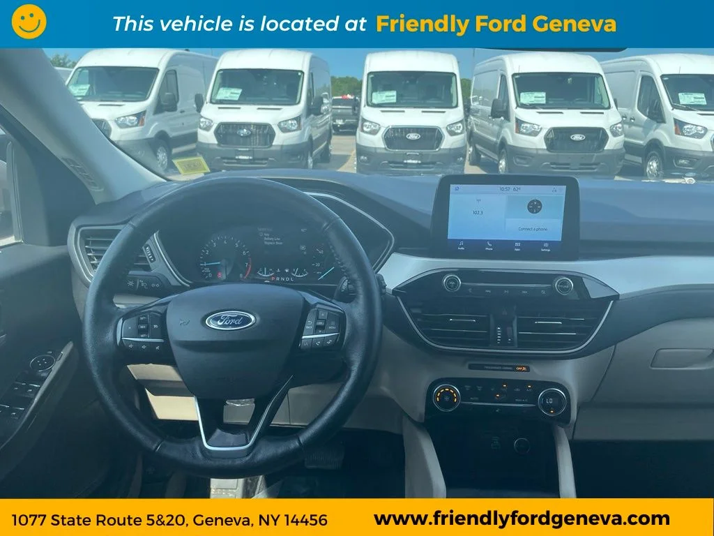 Used 2021 Gold Ford SE image 15