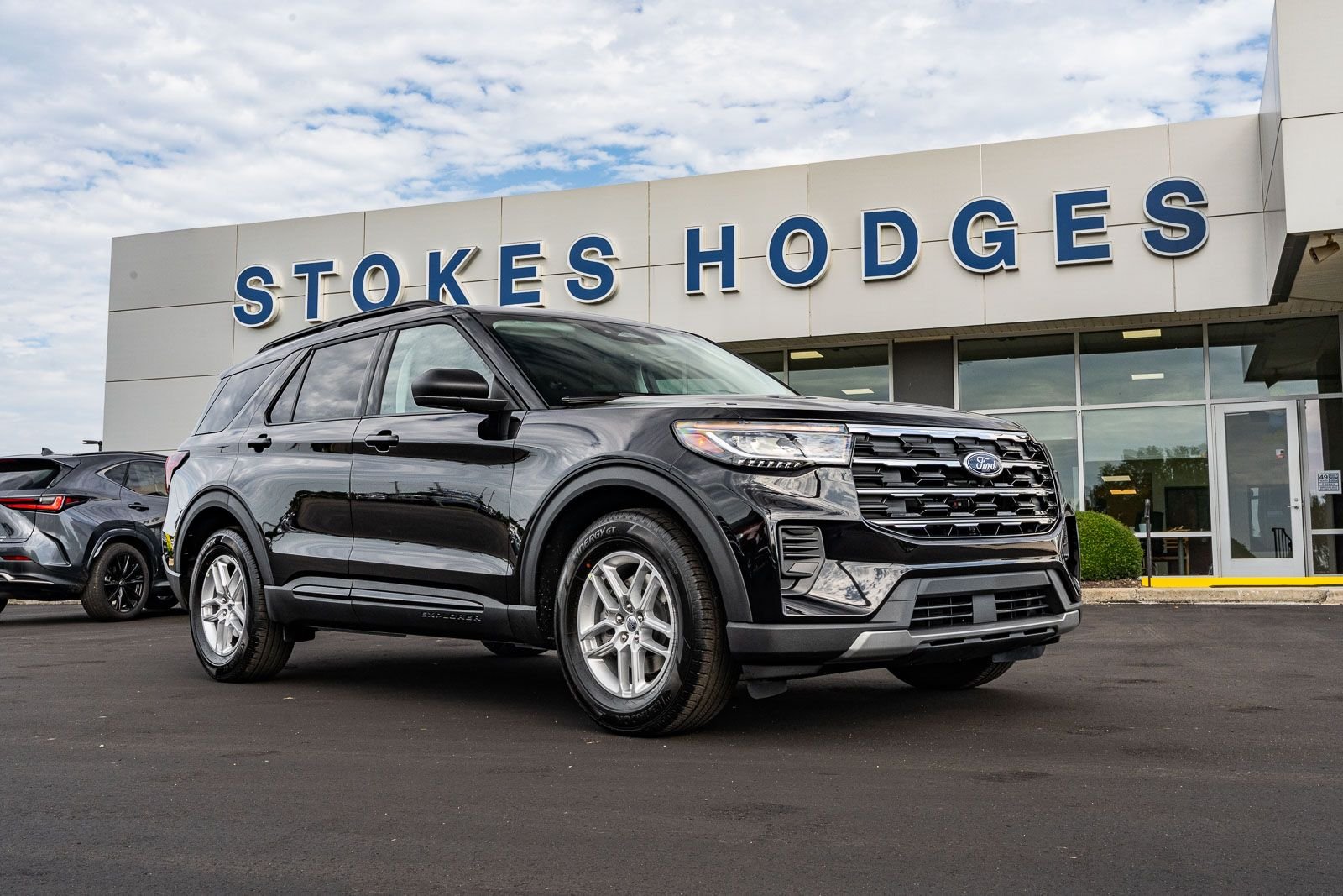 New 2026 Agate Black Metallic Ford Active image 1