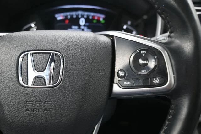 Used 2020 Crystal Black Pearl Honda Touring image 29