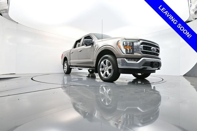 Used 2023 Gray Ford XLT image 26