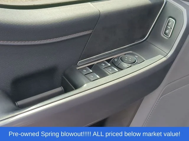 Used 2025 Gray Ford XLT image 21