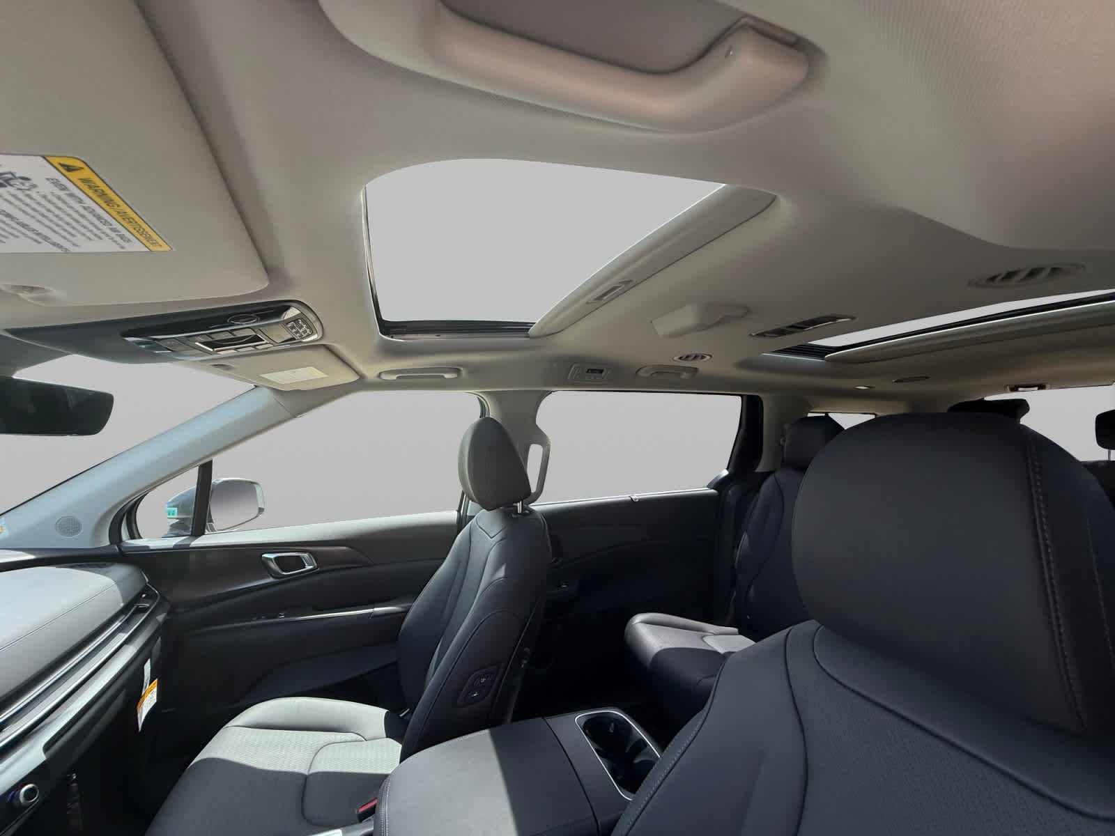 New 2026 Snow White Pearl Kia SX Prestige image 12
